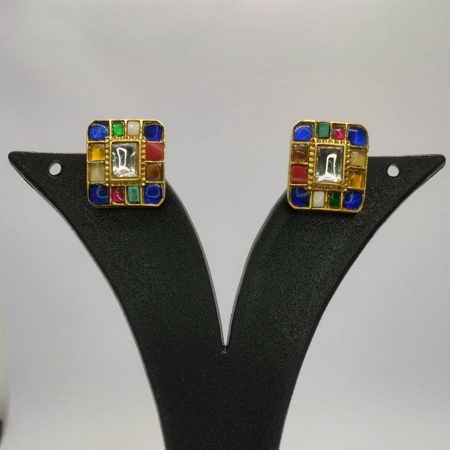 Eternal Radiance – Multicolor Jadau Earrings