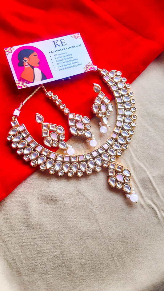 The Maharani Premium Kundan Set