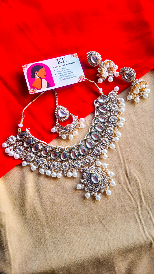 Rajwada Elegance Kundan Set
