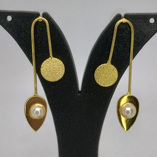 Modern Minimal Gold Drop Earrings with Pearl Accent