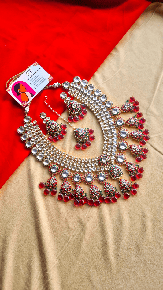 The Maharani Bridal Kundan Set